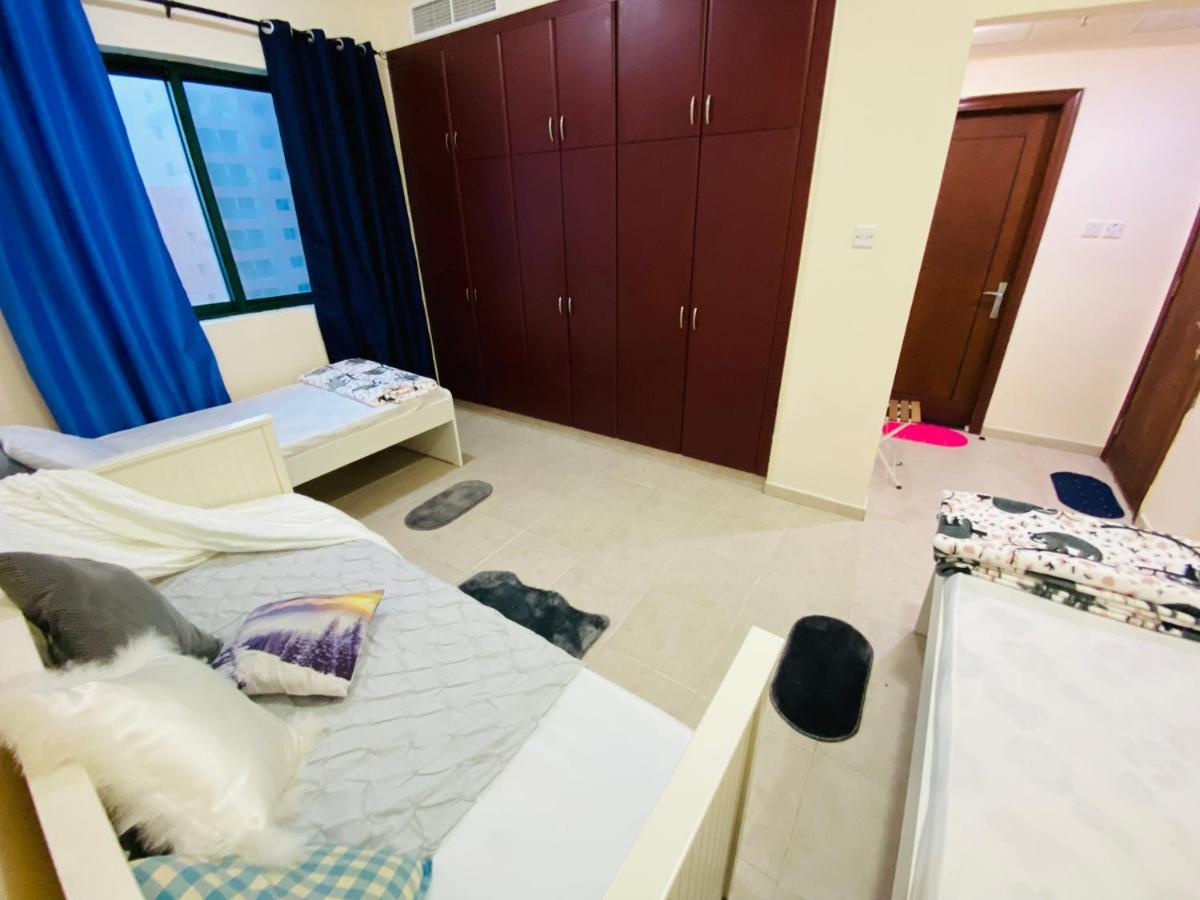Nash Guest House Females Only Dubai Exterior foto